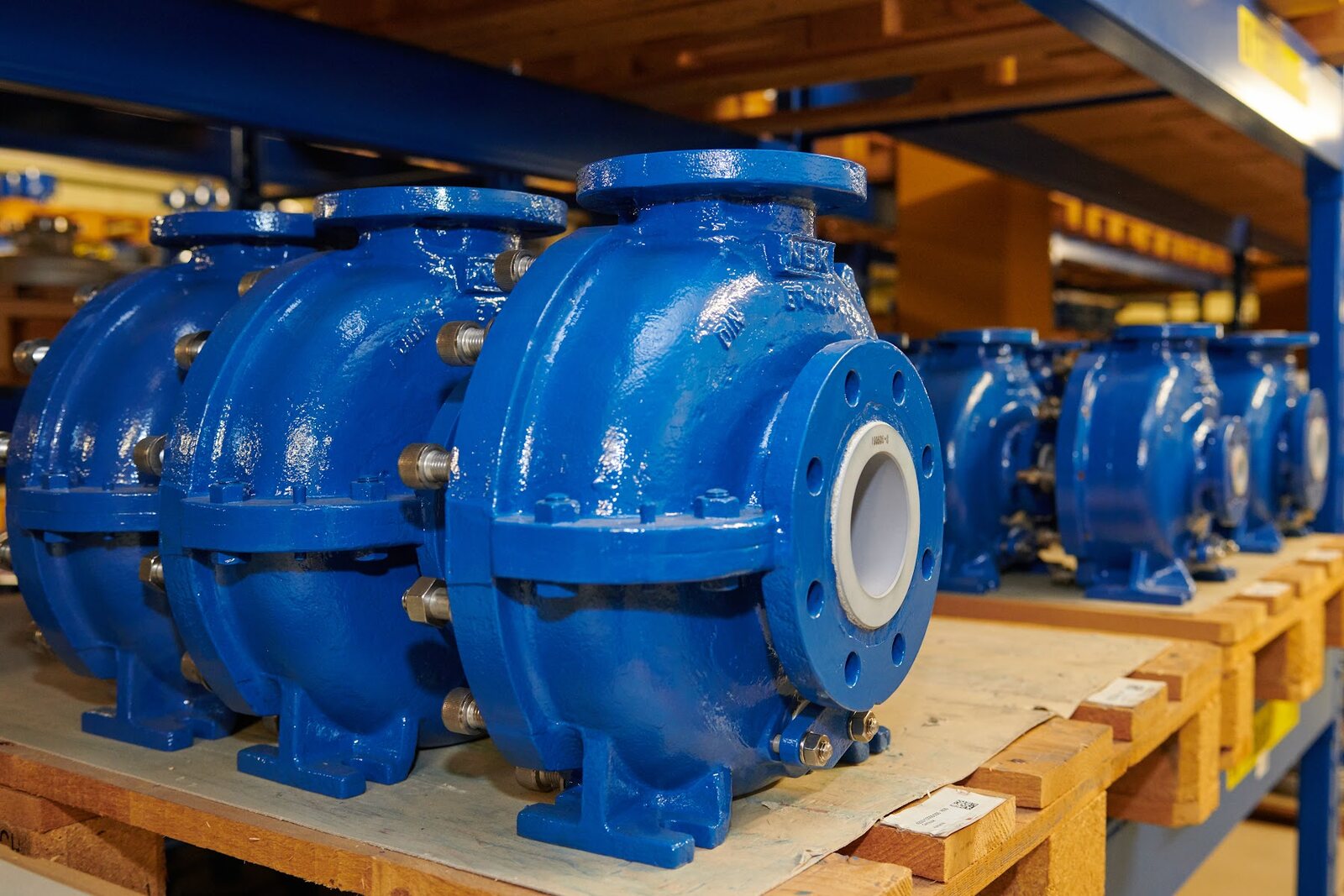 Pumpen im Lager